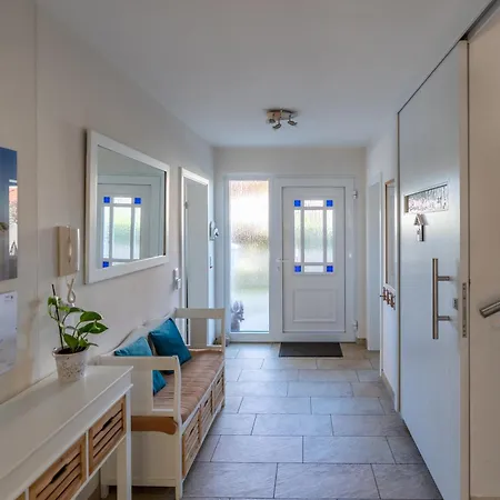Astara - Dein Traum-ferienhaus In *